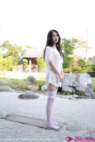 挺进女市长雪臀邱王茹