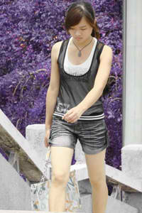 清纯女神情难自禁