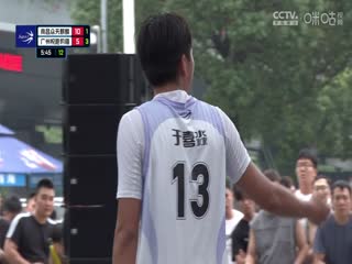 巨乳人妻奥田咲所吸引了