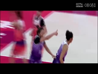 扯掉女侠人妻内裤视频